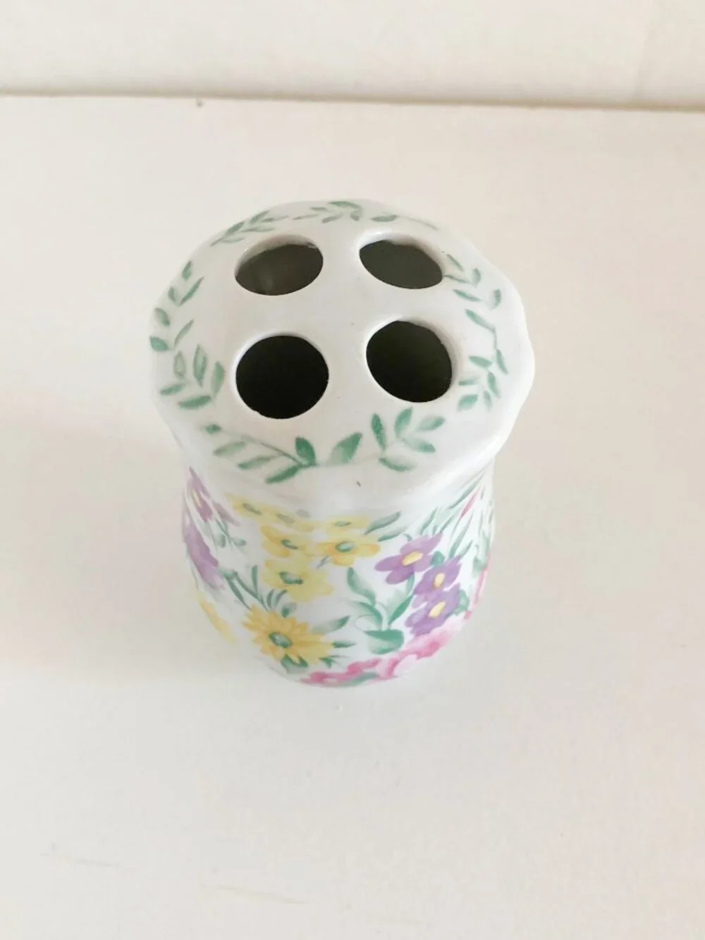Vintage 80s Floral Chintz Ceramic Toothbrush Holder